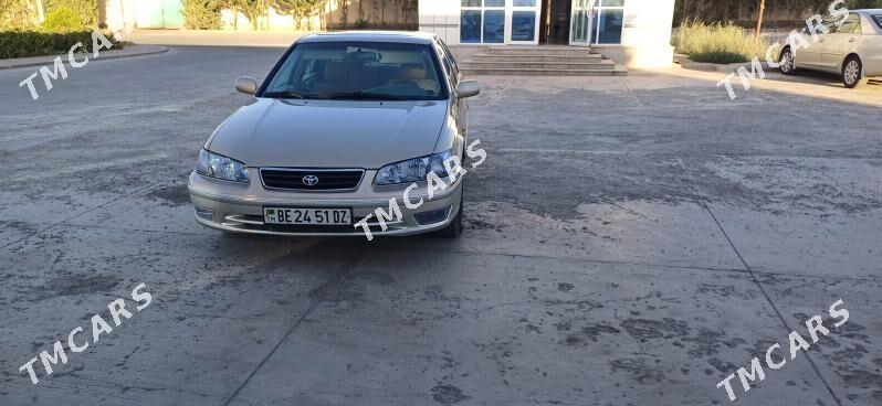 Toyota Camry 2001 - 147 000 TMT - Дашогуз - img 7