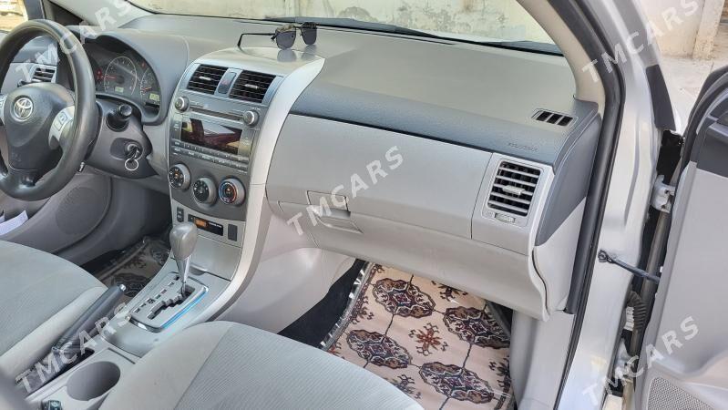Toyota Corolla 2011 - 153 000 TMT - Ашхабад - img 2