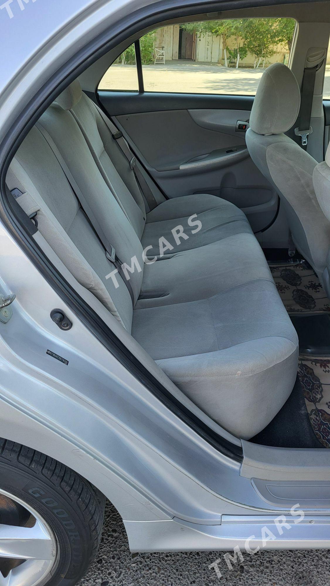 Toyota Corolla 2011 - 153 000 TMT - Ашхабад - img 4