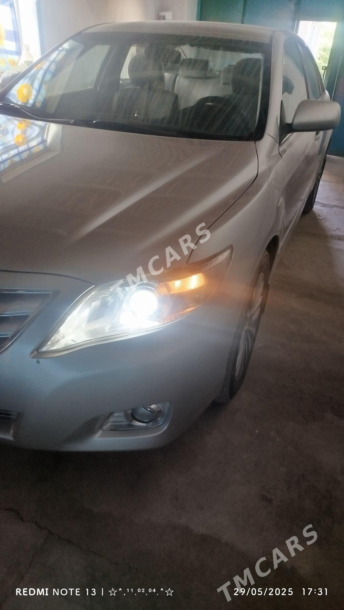 Toyota Camry 2010 - 170 000 TMT - Дашогуз - img 3