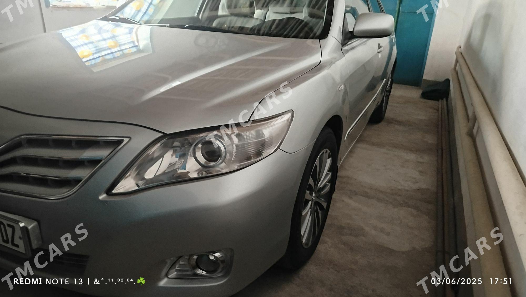 Toyota Camry 2010 - 170 000 TMT - Дашогуз - img 2