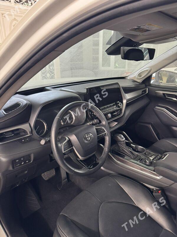 Toyota Highlander 2021 - 700 000 TMT - Aşgabat - img 9