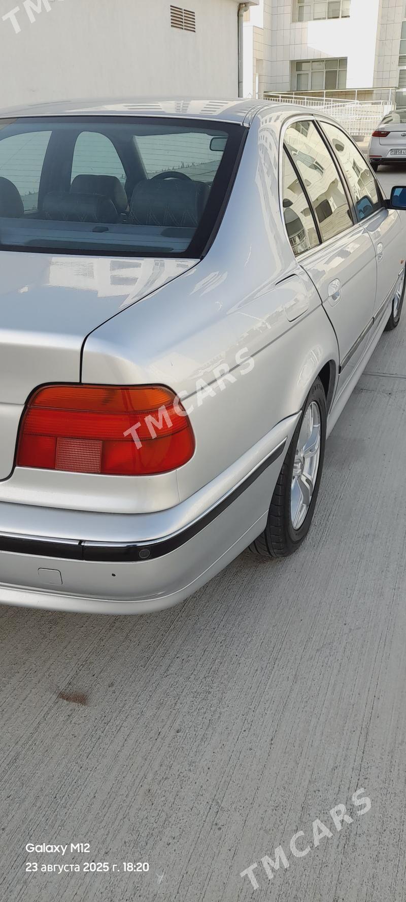 BMW E39 1996 - 105 000 TMT - Аркадаг - img 5
