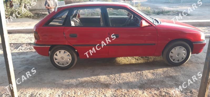 Opel Astra 1992 - 26 000 TMT - Губадаг - img 5