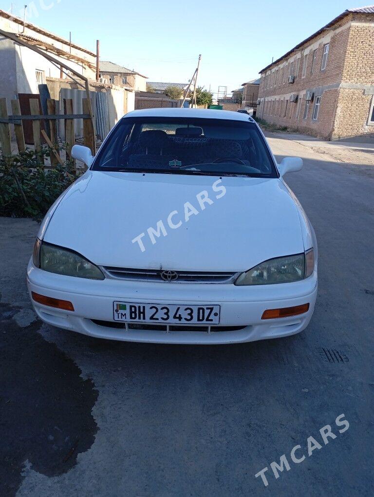 Toyota Camry 1992 - 80 000 TMT - Boldumsaz - img 3