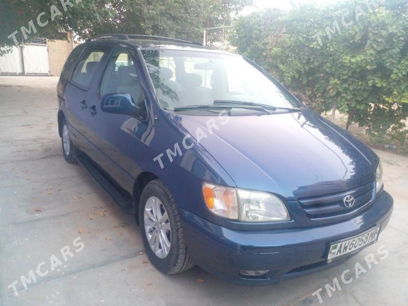 Toyota Sienna 2002 - 146 000 TMT - Baýramaly - img 5