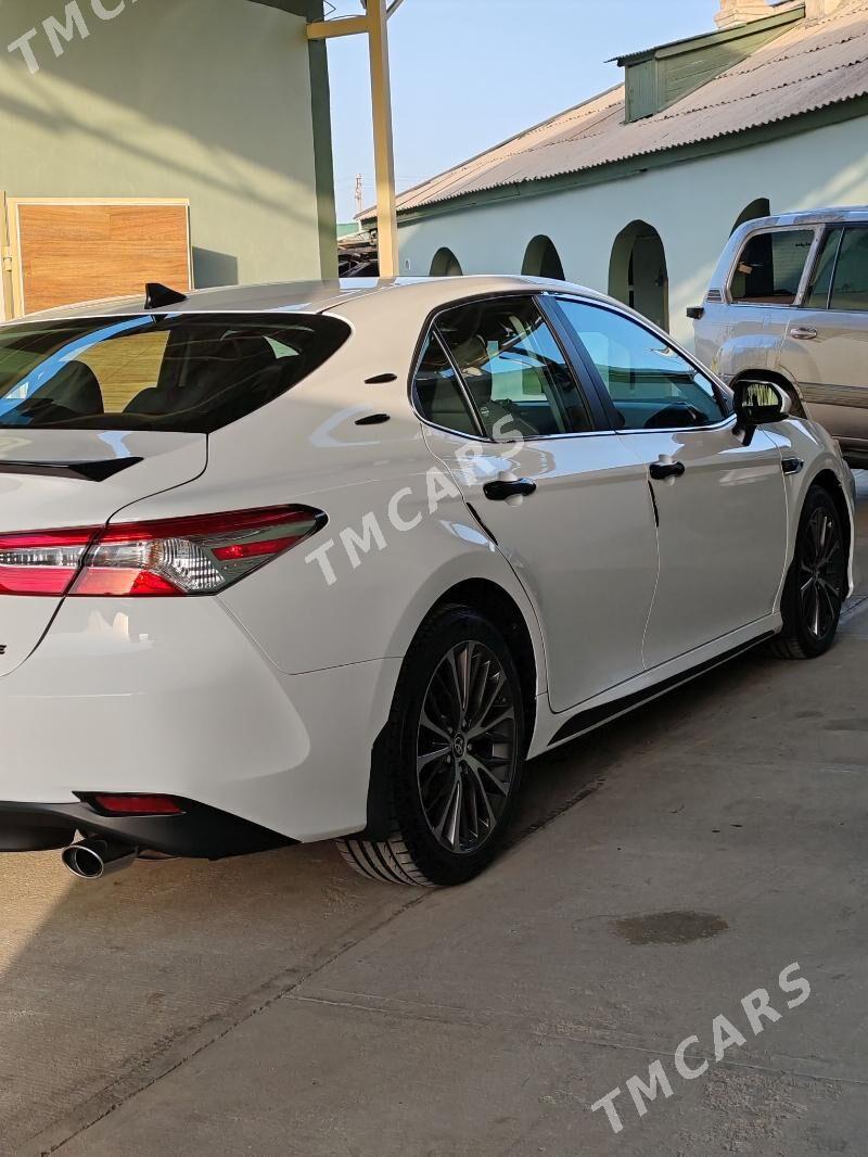 Toyota Camry 2020 - 320 000 TMT - Балканабат - img 9