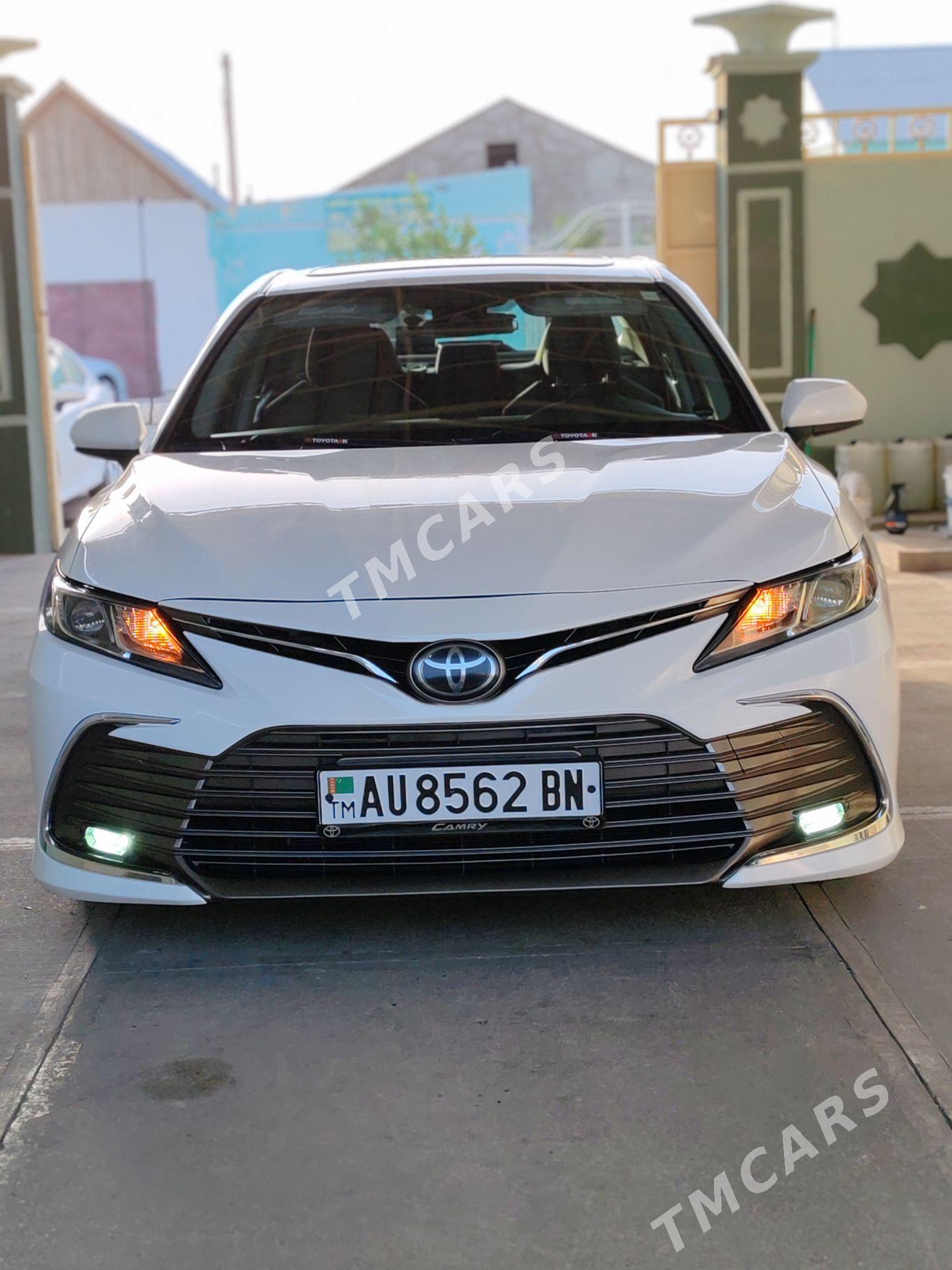 Toyota Camry 2020 - 320 000 TMT - Балканабат - img 2