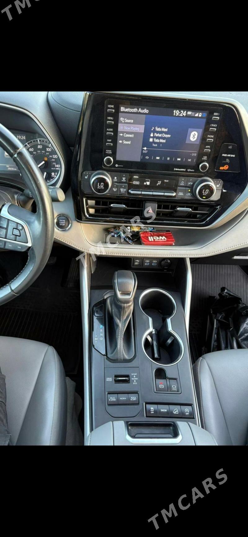 Toyota Highlander 2022 - 540 000 TMT - Türkmenabat - img 10