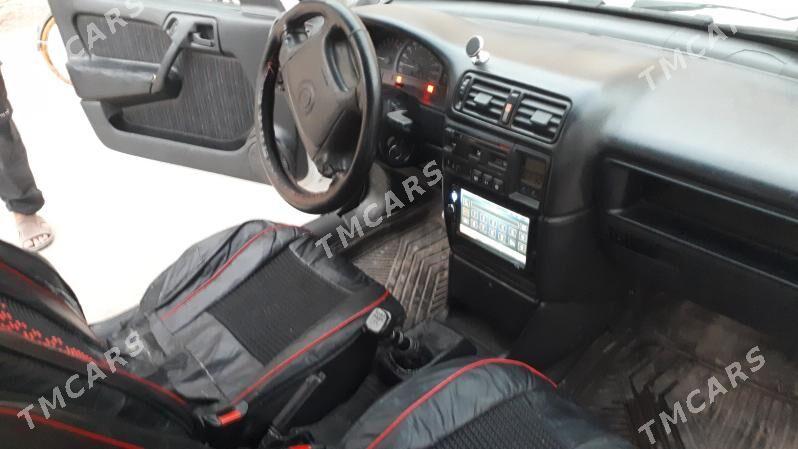 Opel Vectra 1994 - 45 000 TMT - Dänew - img 3
