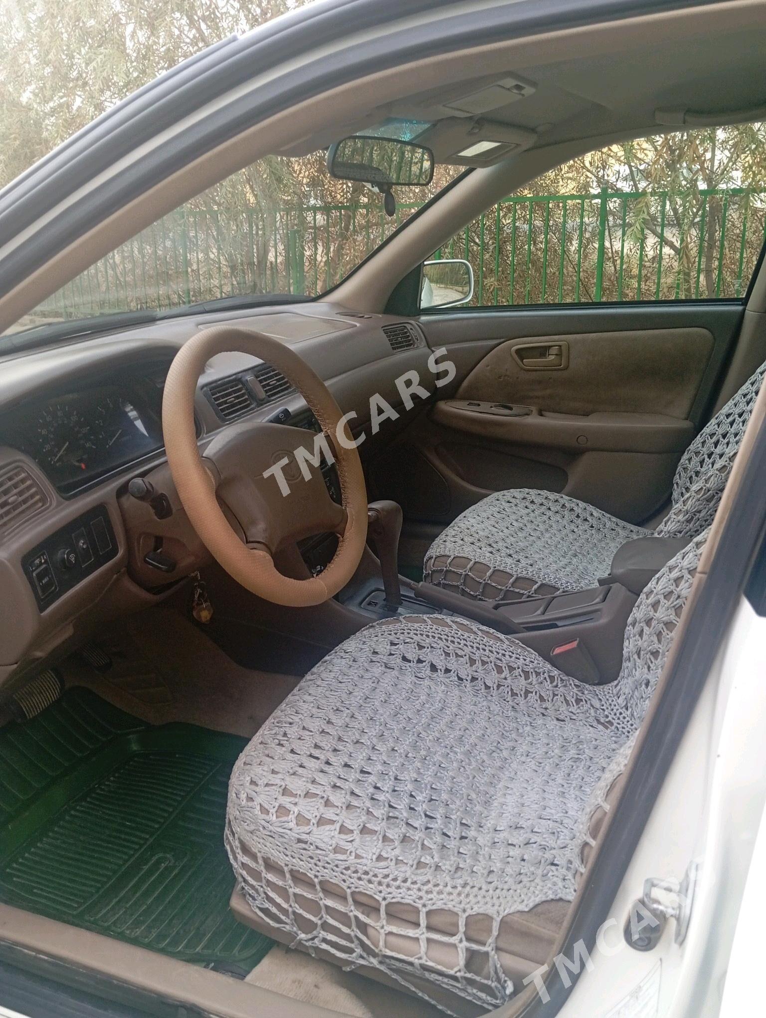 Toyota Camry 1999 - 118 000 TMT - Mary - img 9