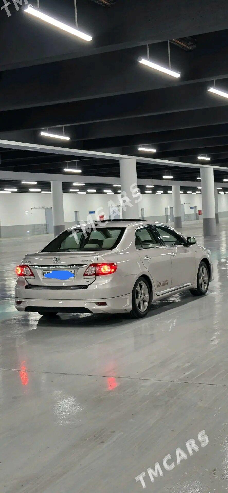 Toyota Corolla 2012 - 210 000 TMT - ул. Московская (10 йыл абаданчылык ш.) - img 3