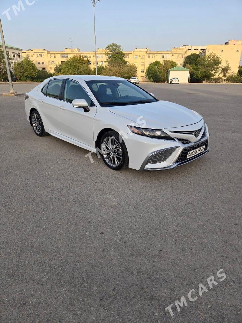 Toyota Camry 2022 - 325 000 TMT - Ашхабад - img 2