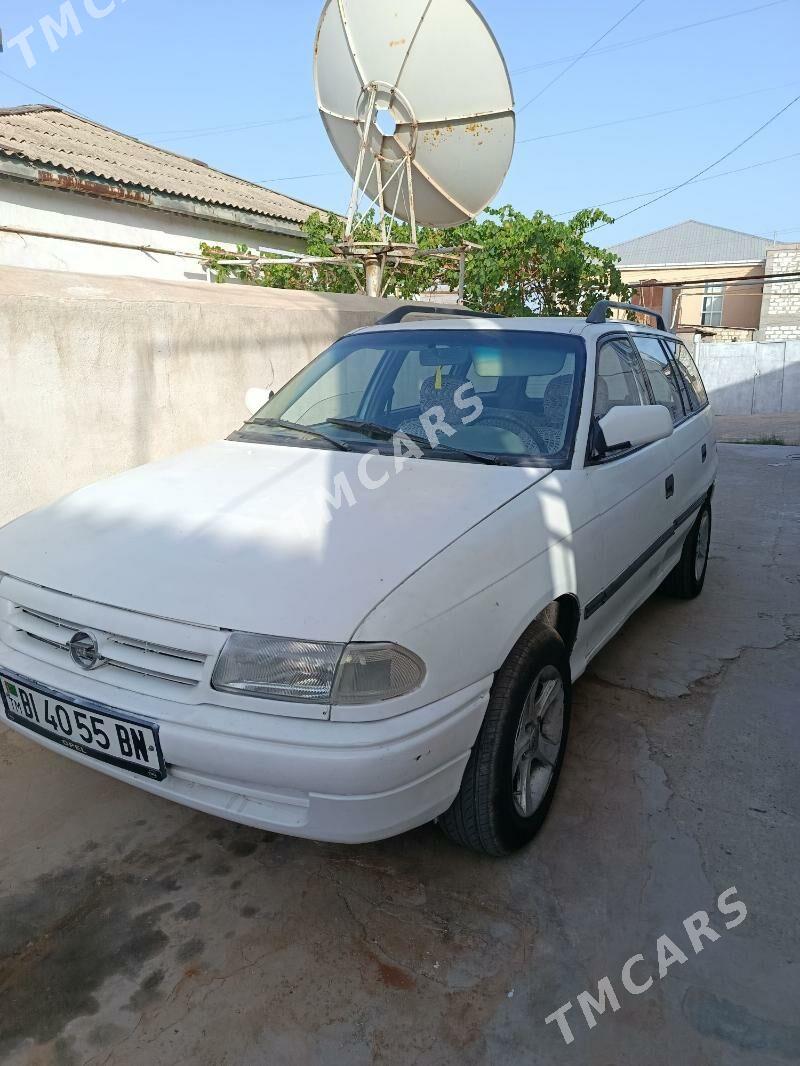 Opel Astra 1992 - 30 000 TMT - Türkmenbaşy - img 4