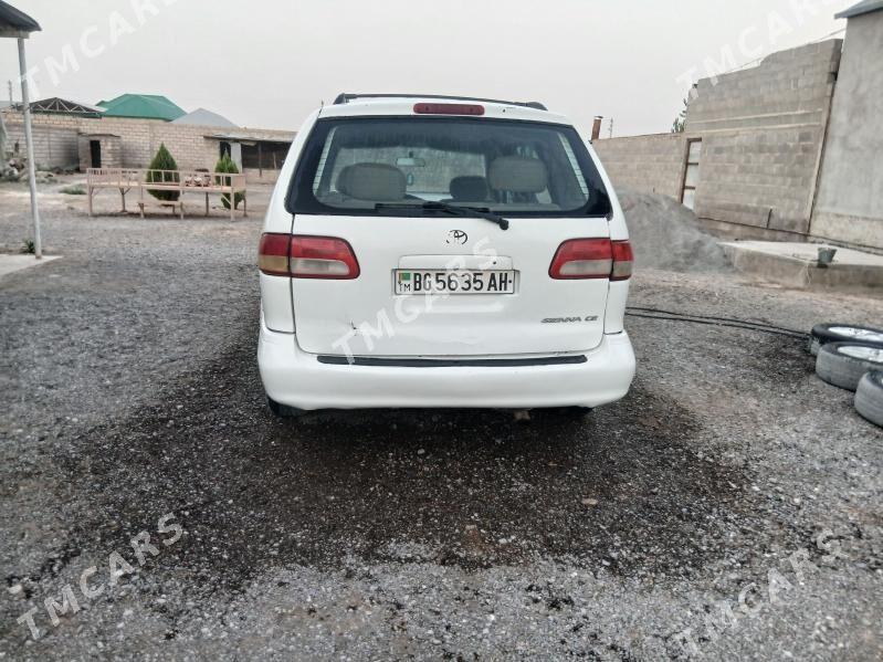 Toyota Sienna 2002 - 130 000 TMT - Яшлык - img 8