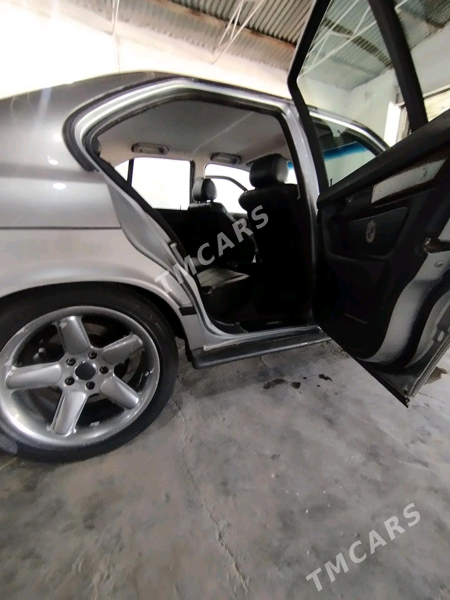 BMW 525 1993 - 95 000 TMT - Мары - img 10