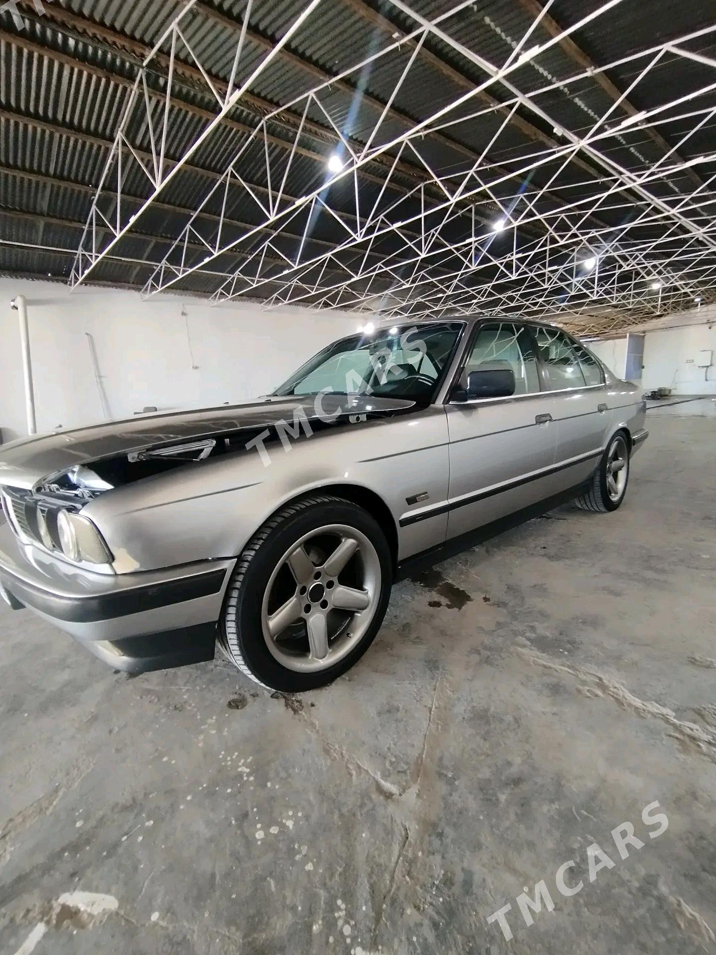 BMW 525 1993 - 95 000 TMT - Мары - img 9