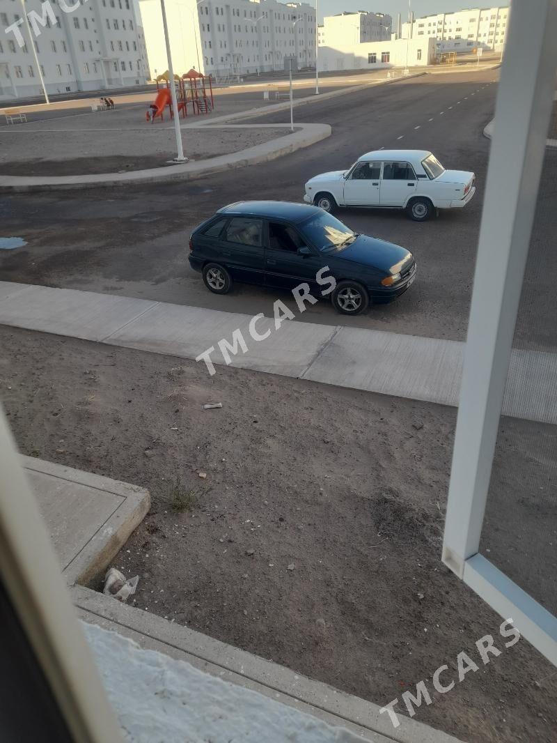 Opel Astra 1994 - 25 000 TMT - Дашогуз - img 6