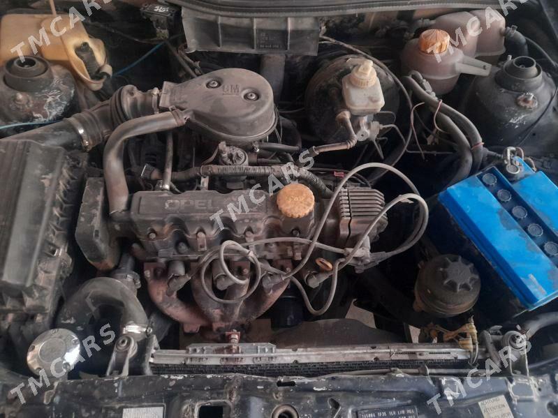 Opel Astra 1994 - 25 000 TMT - Дашогуз - img 7