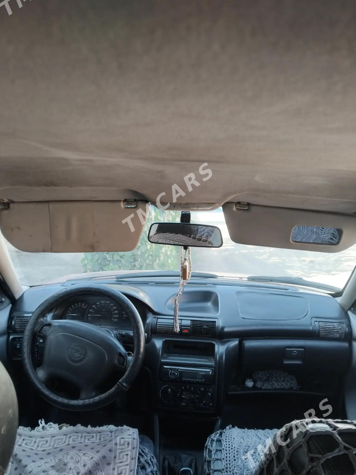 Opel Astra 1995 - 40 000 TMT - Şabat etr. - img 5