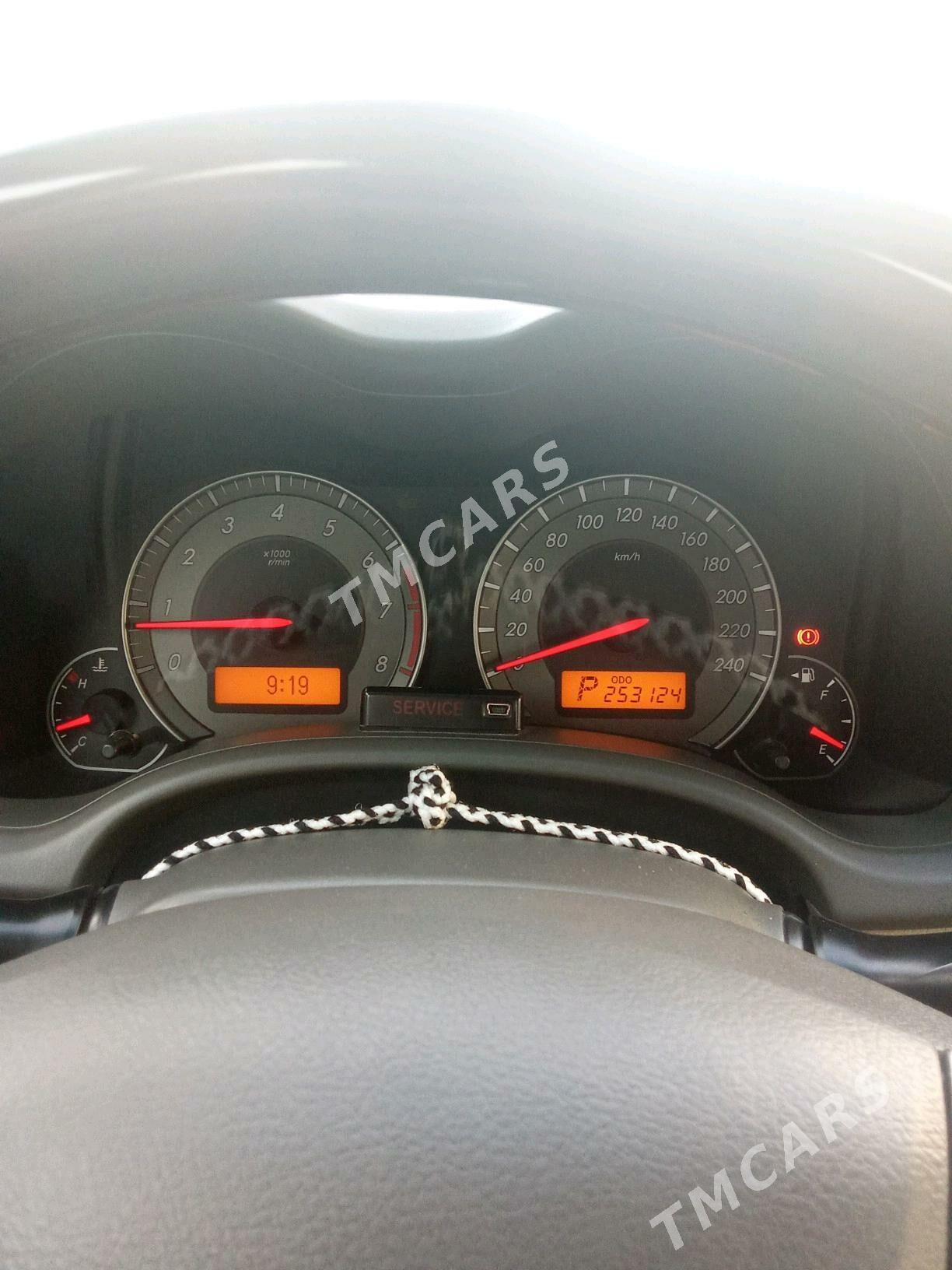 Toyota Corolla 2010 - 185 000 TMT - Ашхабад - img 4