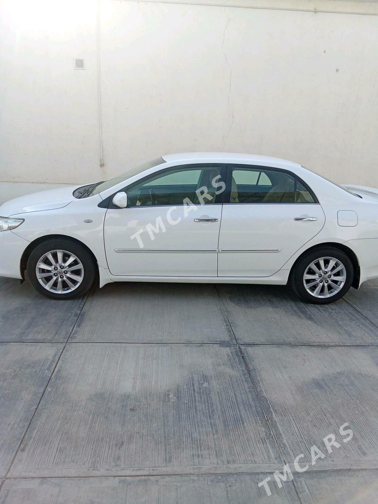 Toyota Corolla 2010 - 185 000 TMT - Ашхабад - img 8