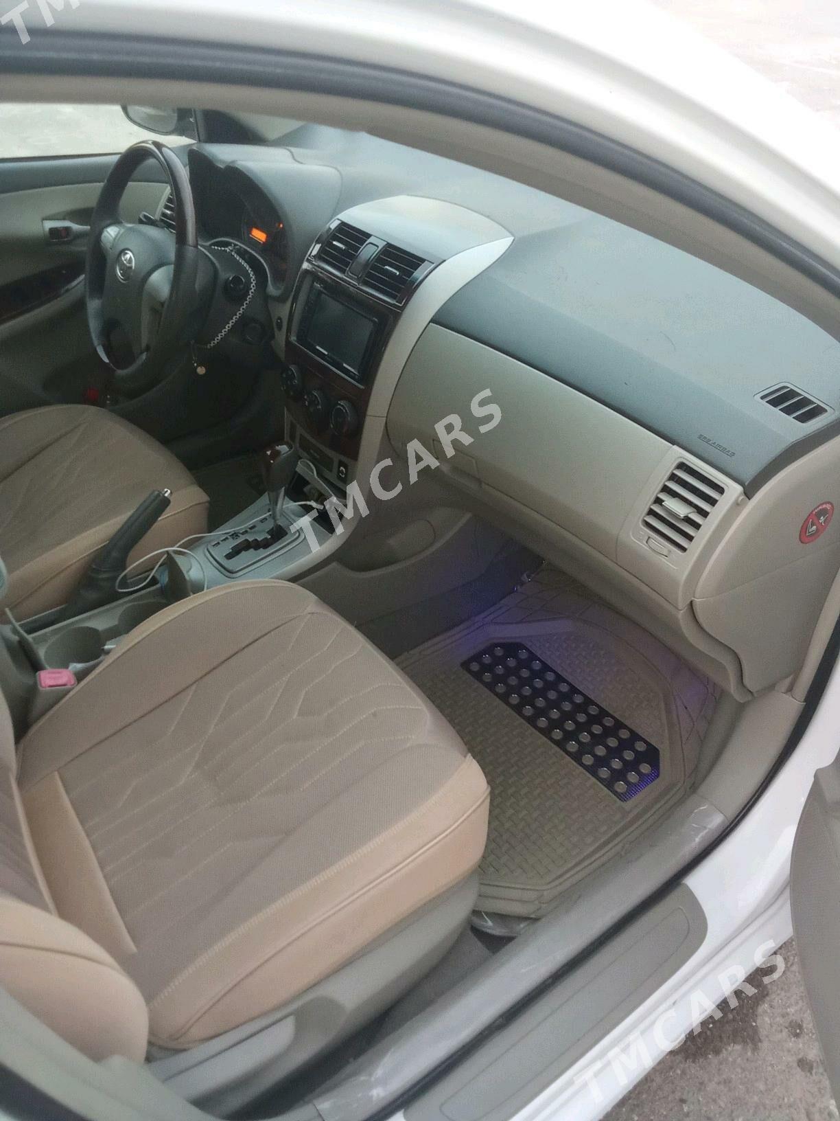 Toyota Corolla 2010 - 185 000 TMT - Ашхабад - img 7