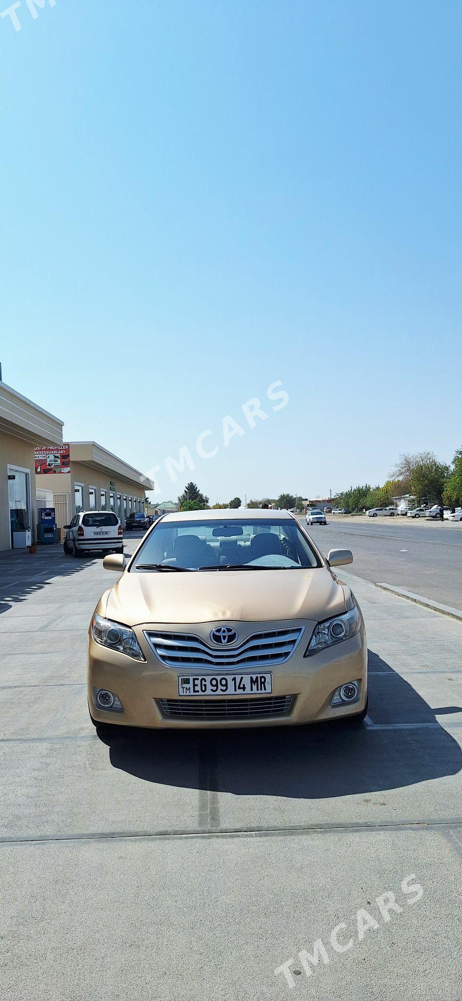 Toyota Camry 2010 - 180 000 TMT - Байрамали - img 5