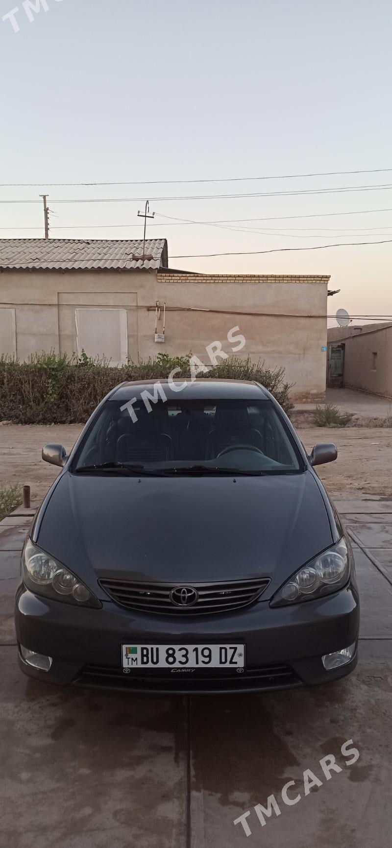 Toyota Camry 2005 - 160 000 TMT - Şabat etr. - img 3