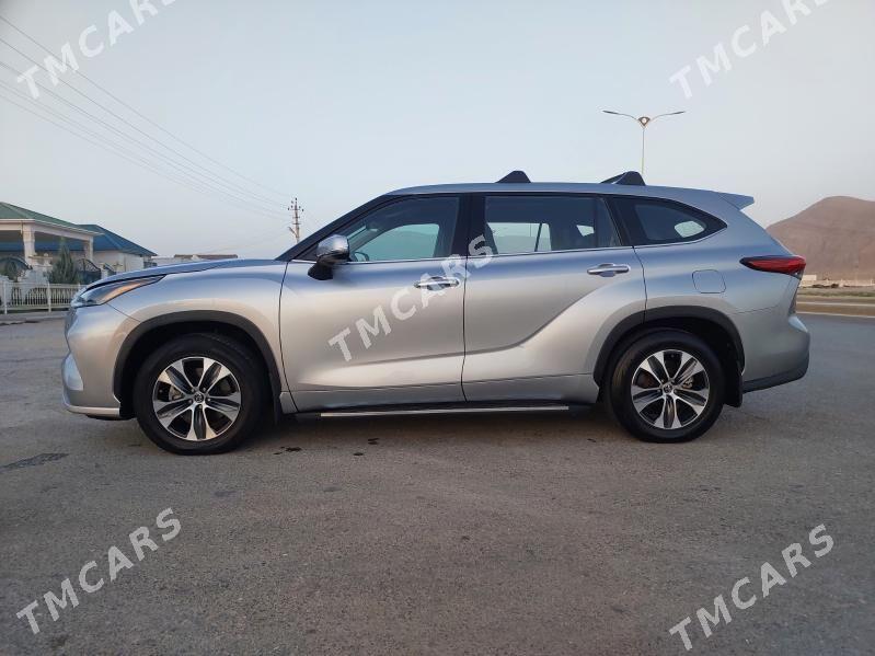 Toyota Highlander 2022 - 600 000 TMT - Балканабат - img 4