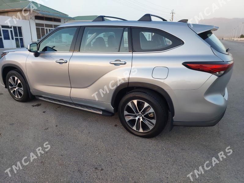 Toyota Highlander 2022 - 600 000 TMT - Балканабат - img 3