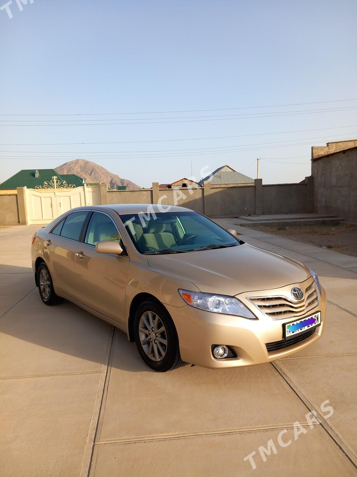 Toyota Camry 2010 - 202 000 TMT - Балканабат - img 4