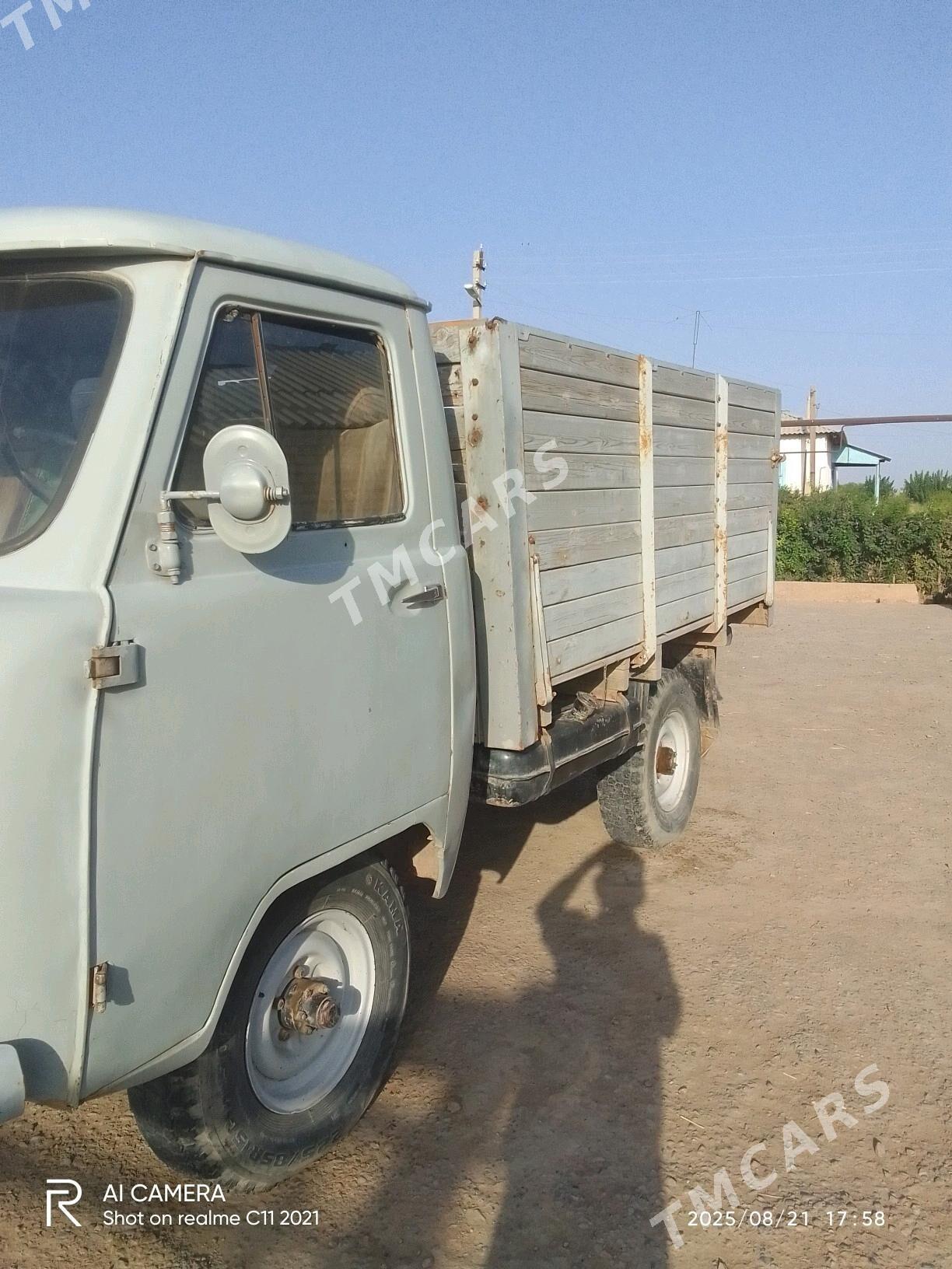 UAZ 452 1984 - 40 000 TMT - Tejen - img 4