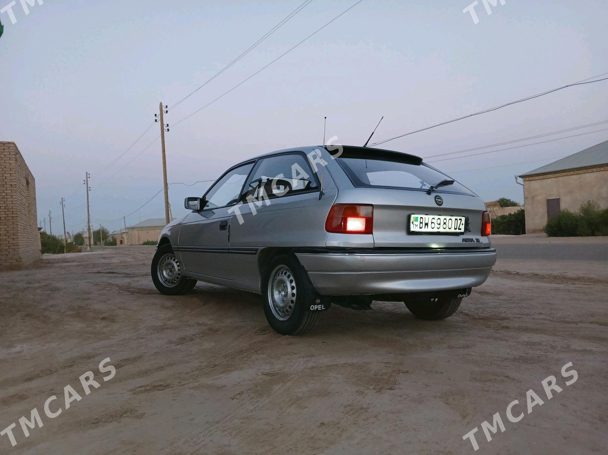 Opel Astra 1992 - 45 000 TMT - Гороглы (Тагта) - img 5