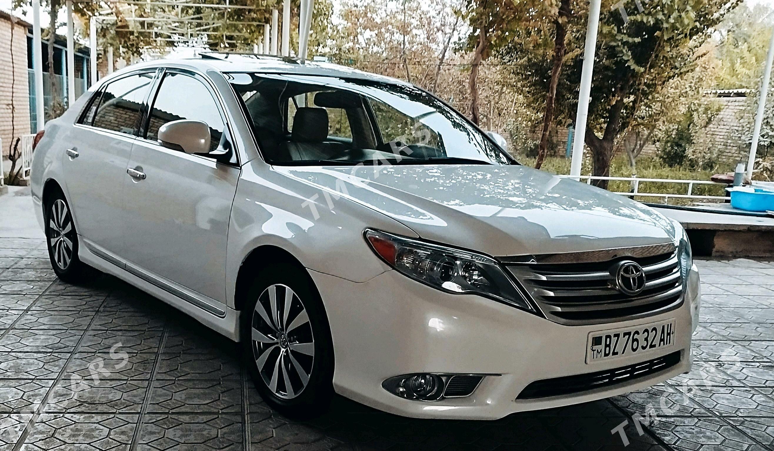 Toyota Avalon 2011 - 320 000 TMT - Теджен - img 3
