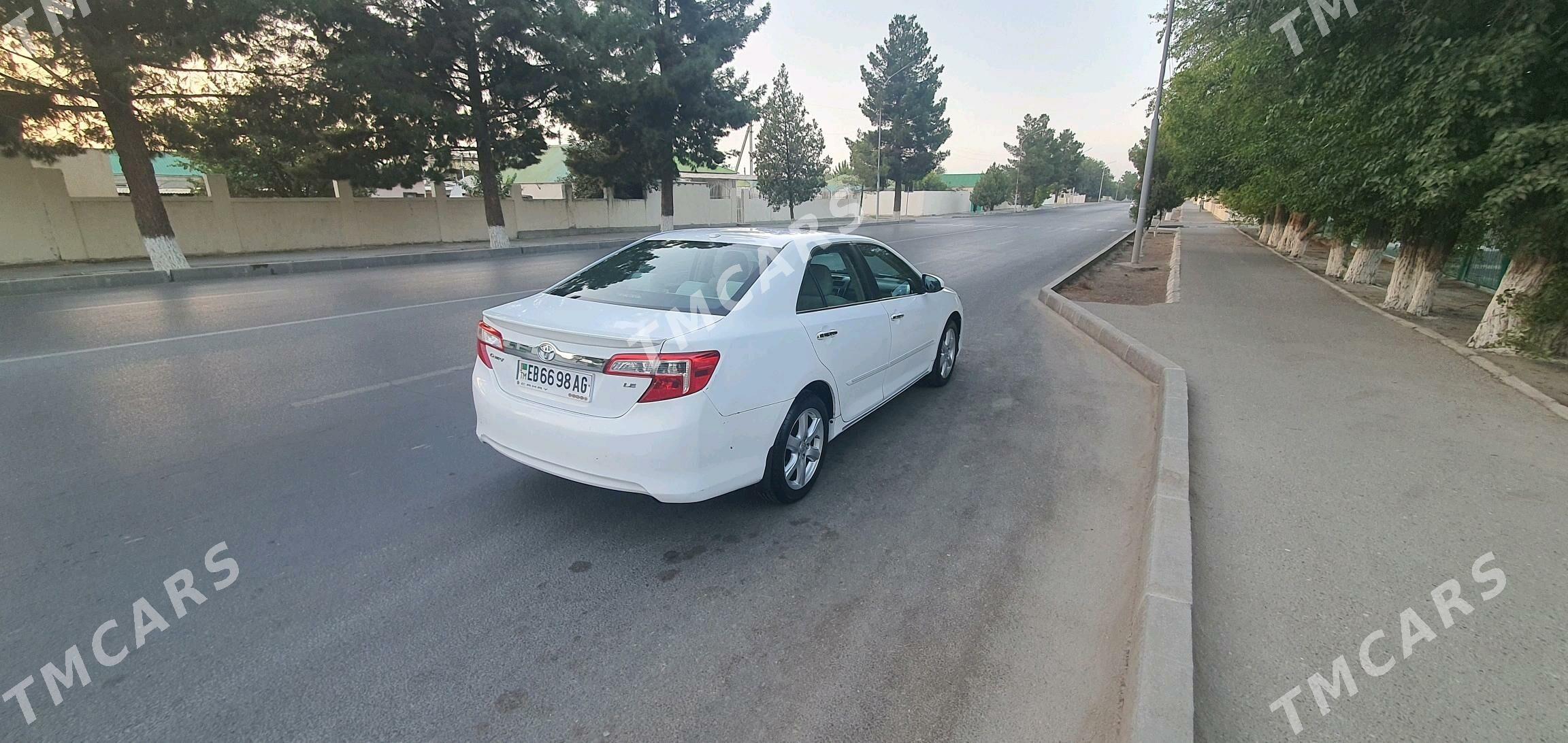 Toyota Camry 2014 - 200 000 TMT - Aşgabat - img 2