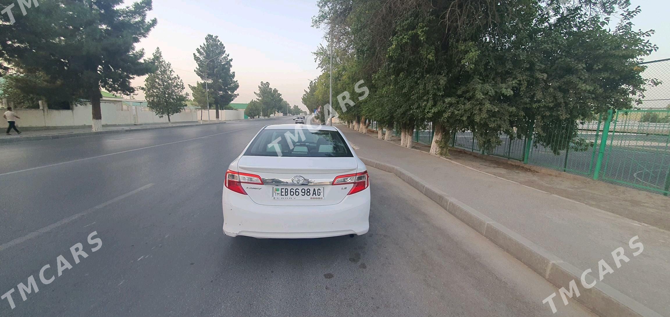 Toyota Camry 2014 - 200 000 TMT - Aşgabat - img 3