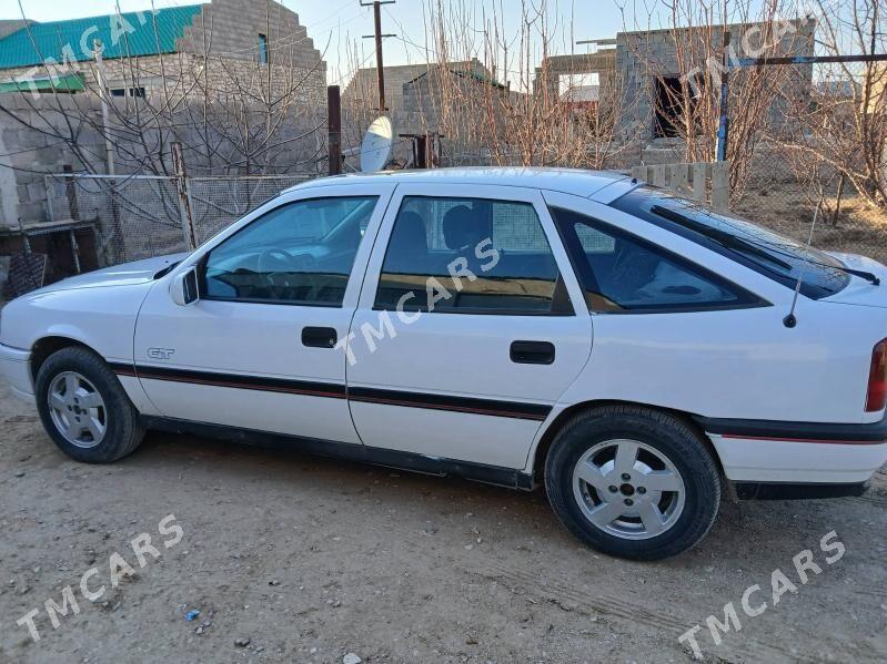Opel Vectra 1992 - 30 000 TMT - Джебел - img 8