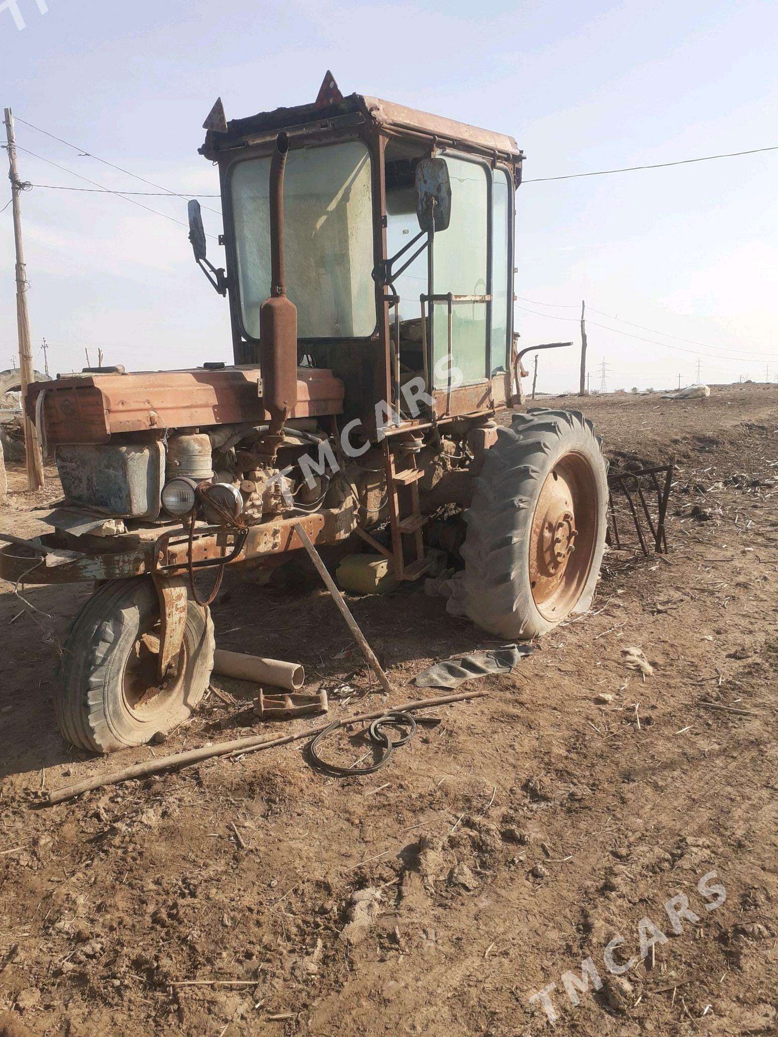 MTZ T-28 1992 - 20 000 TMT - Oguz han - img 2