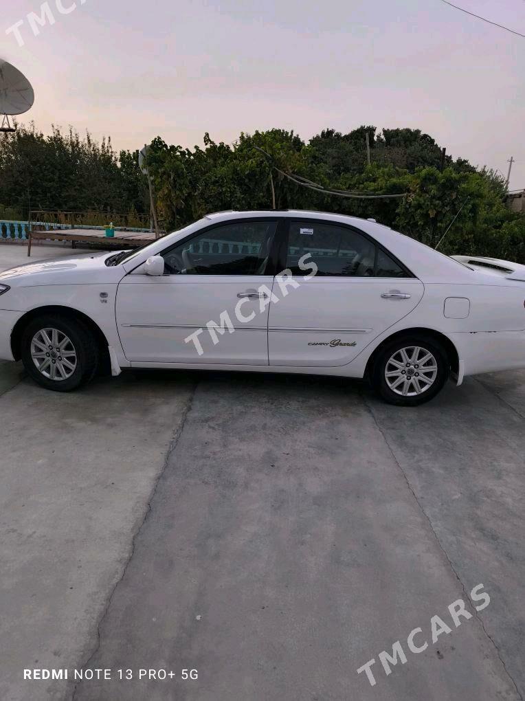 Toyota Camry 2005 - 260 000 TMT - Дарганата - img 3