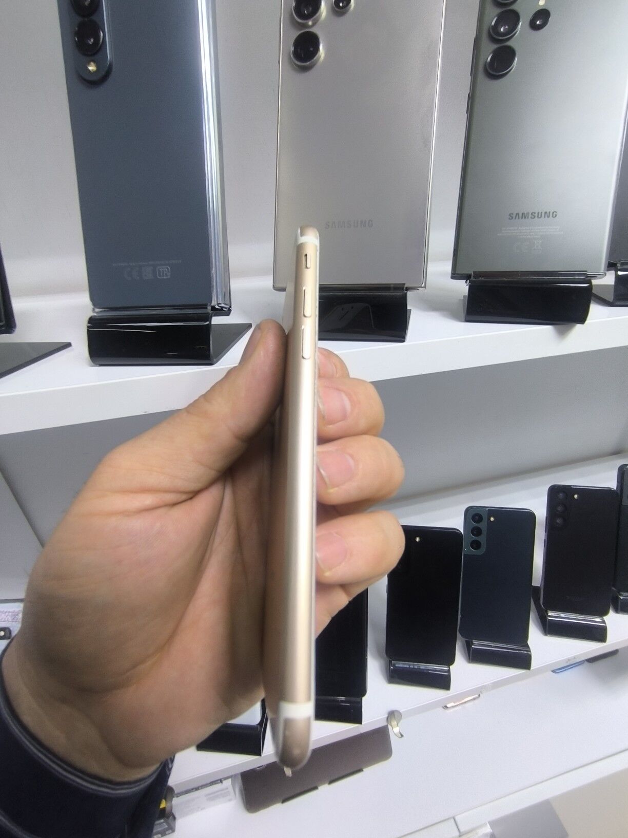 IPHONE 7  128 GB 77 BATAREY - Garaşsyzlygyň 15 ýyllygy Söwda Merkezi - img 5