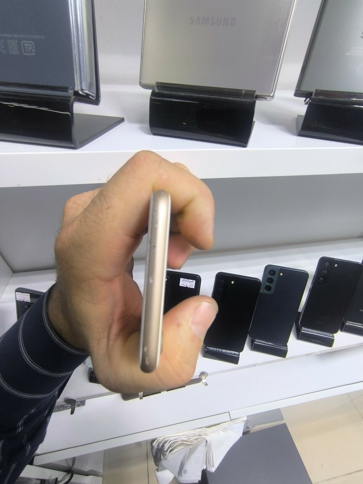 IPHONE 7  128 GB 77 BATAREY - Garaşsyzlygyň 15 ýyllygy Söwda Merkezi - img 7
