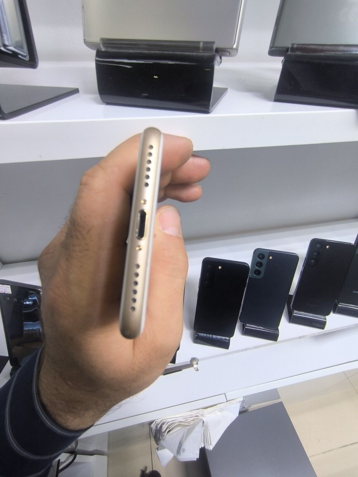 IPHONE 7  128 GB 77 BATAREY - Garaşsyzlygyň 15 ýyllygy Söwda Merkezi - img 8