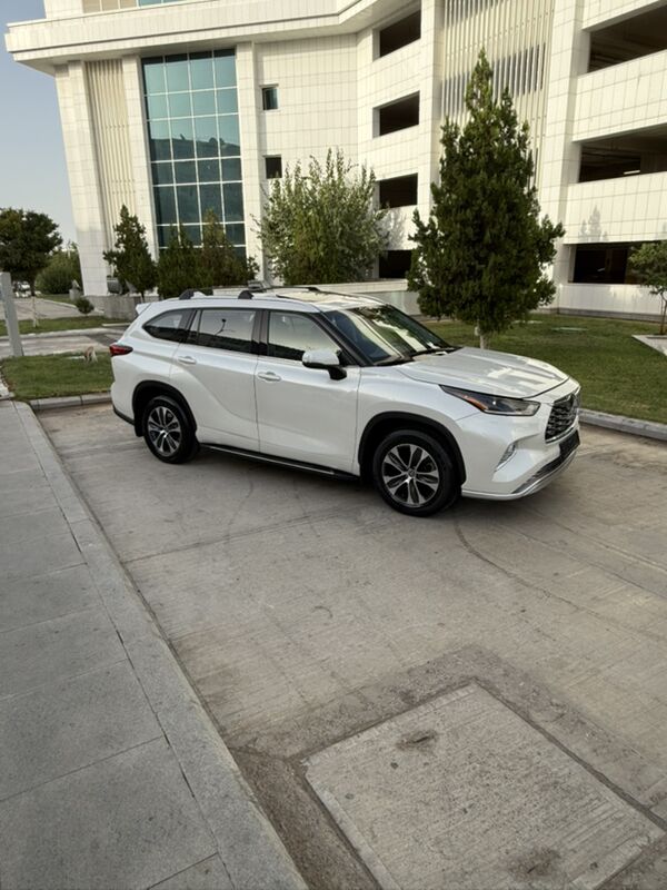 Toyota Highlander 2022 - 555 600 TMT - Aşgabat - img 8