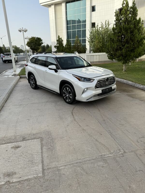 Toyota Highlander 2022 - 555 600 TMT - Aşgabat - img 6