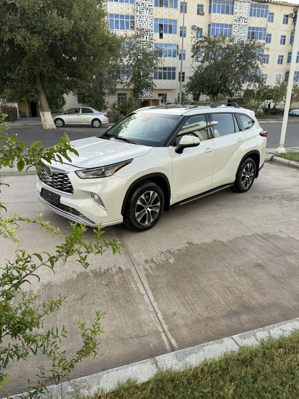 Toyota Highlander 2022 - 555 600 TMT - Aşgabat - img 5