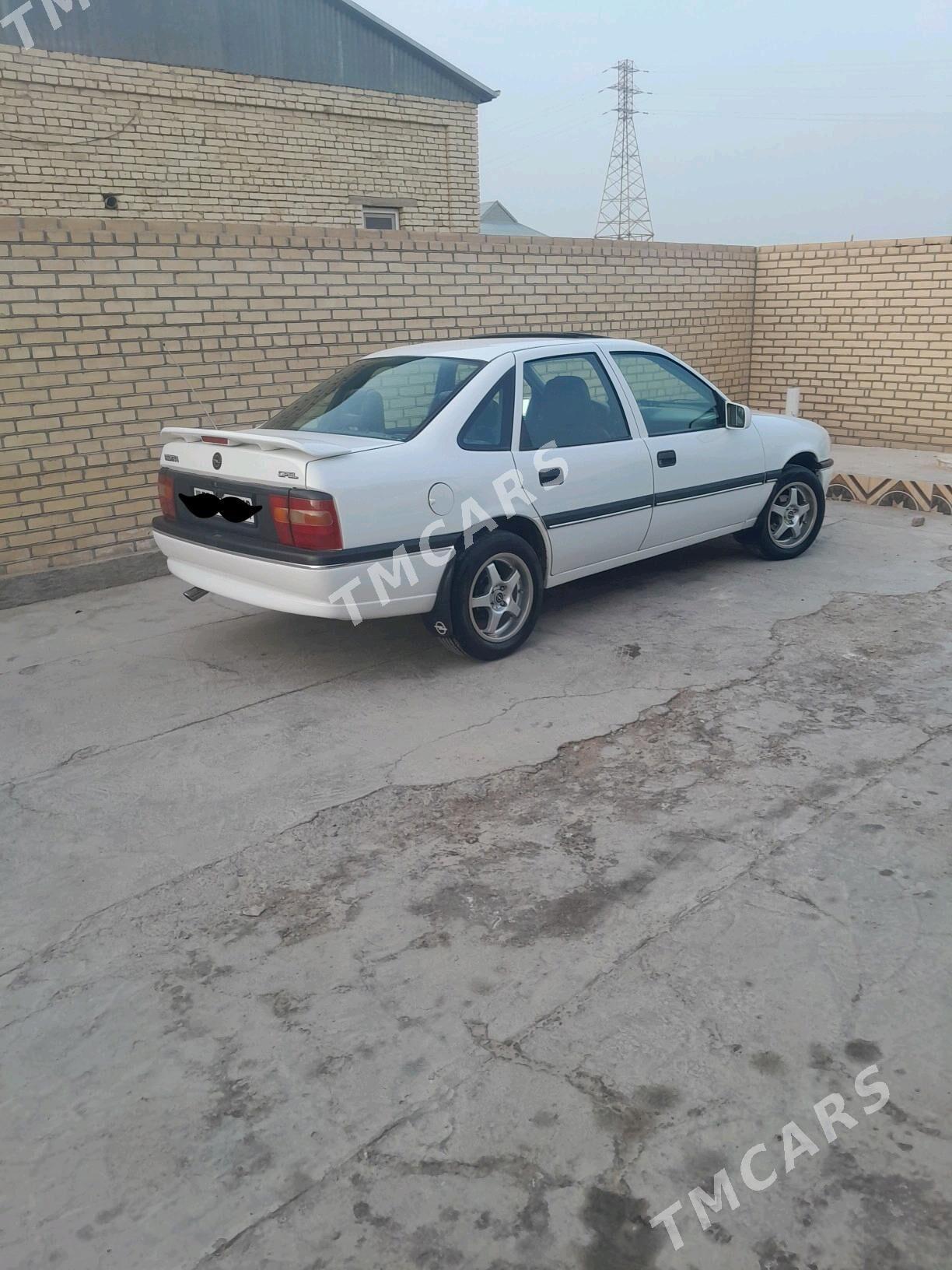 Opel Vectra 1993 - 40 000 TMT - Мары - img 2