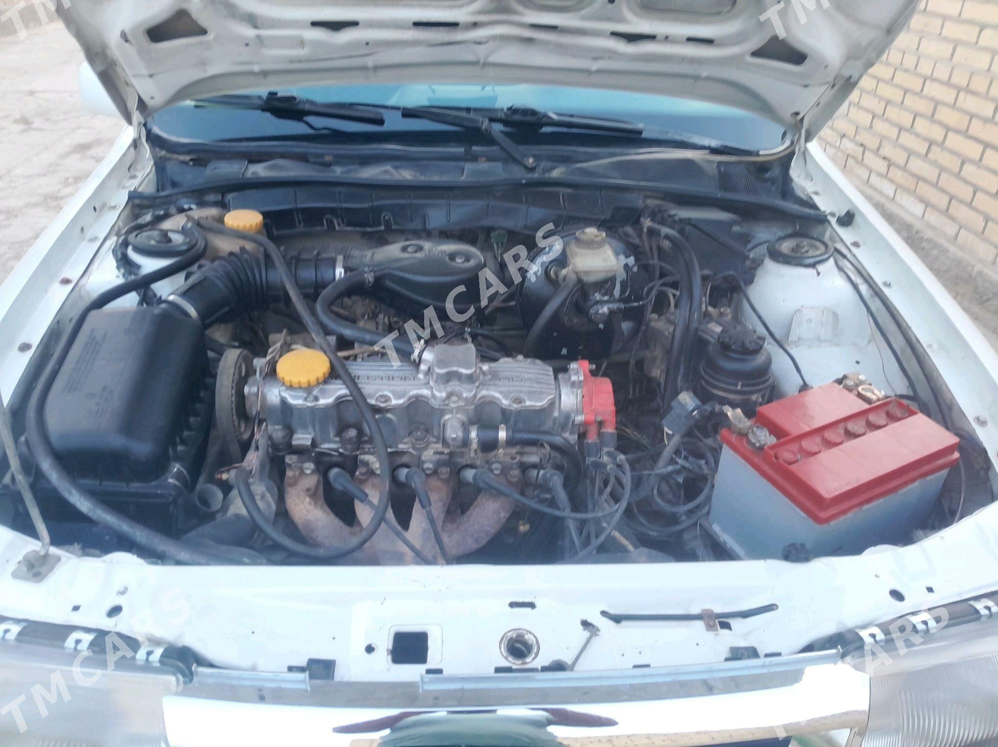 Opel Vectra 1993 - 40 000 TMT - Мары - img 6