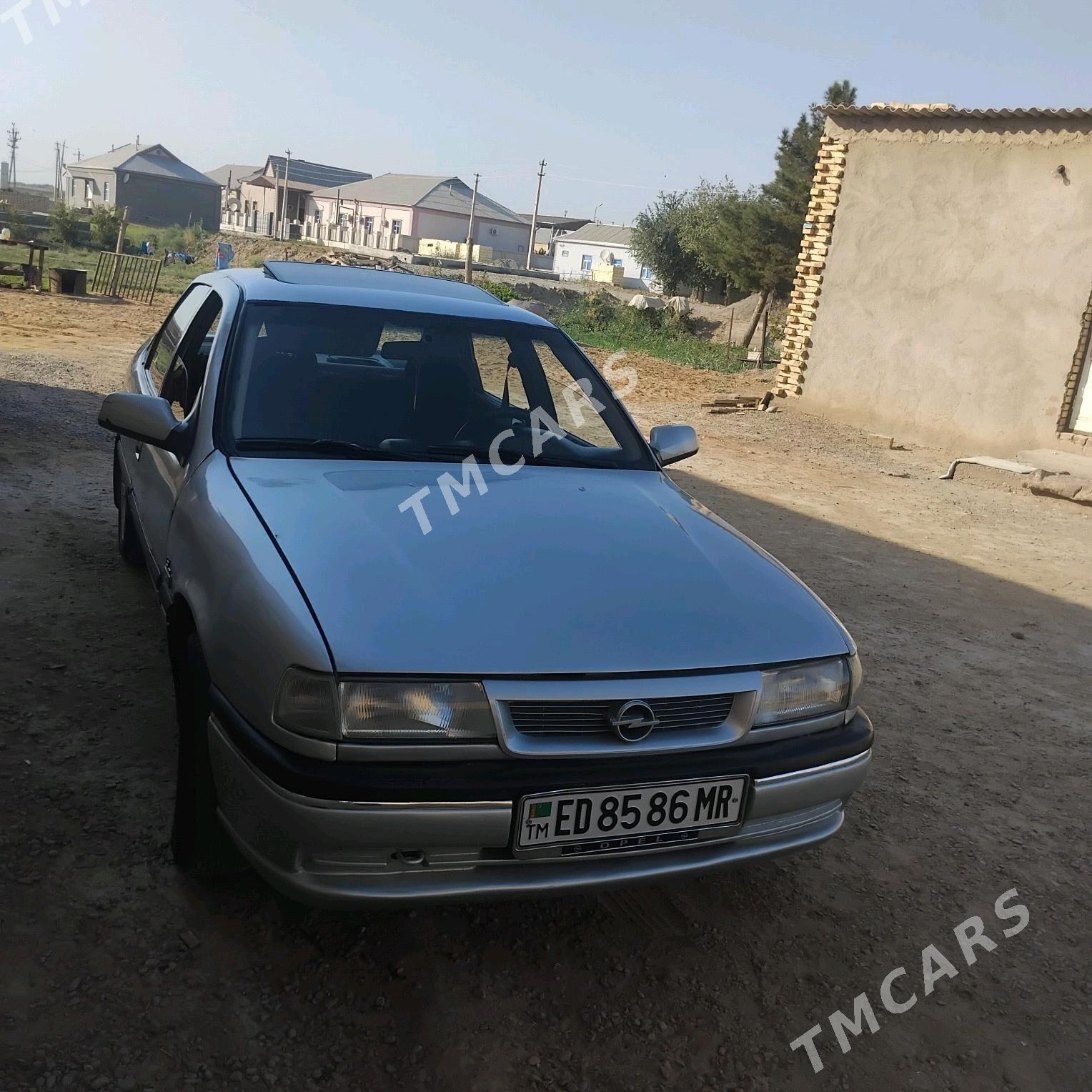 Opel Vectra 1993 - 32 000 TMT - Векильбазар - img 3