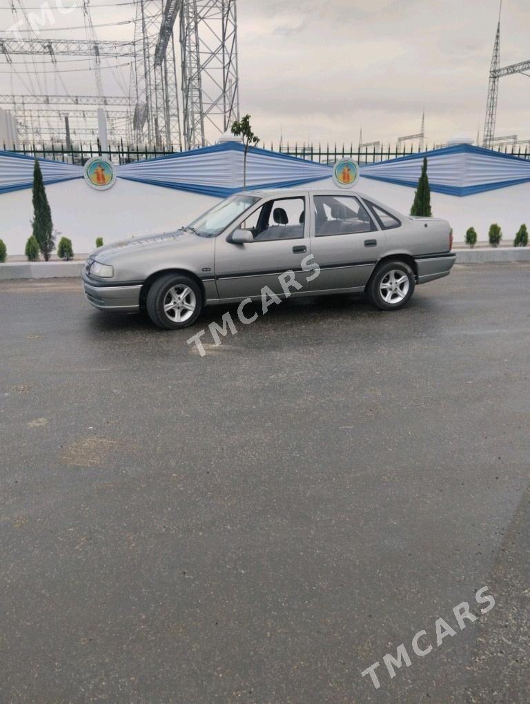 Opel Vectra 1993 - 50 000 TMT - Гороглы (Тагта) - img 3